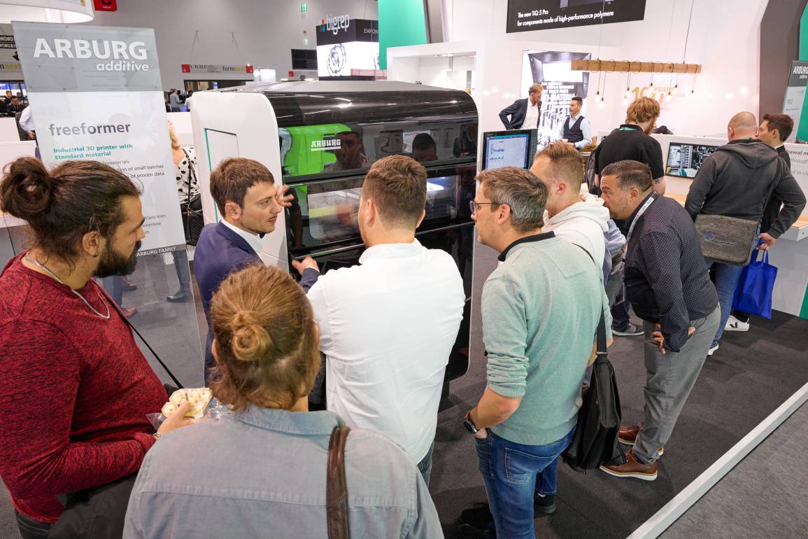 Arburg auf der Formnext 2024: Premiere Freeformer 550-3X und innovative 3D-Druck-Anwendungen