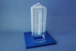 Faulhaber verleiht Lieferanten-Award an fewe Feinstdrehteile