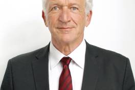 Dr. Karl Weber in das Standards Board des IEEE berufen