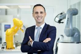Christophe Coulongeat wird Leiter des Geschäftsbereichs Robotics 