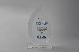 Digi-Key Electronics für herausragende Vertriebsleistung von TDK-Lambda ausgezeichnet