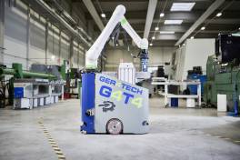 Mobiles AGV und CRX-Cobot von Fanuc servieren Material in der Fertigung