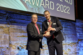 Ausgezeichnet: Rittal gewinnt Industrie 4.0 Award für smarte Haigerer Fabrik