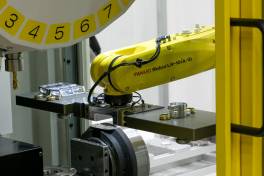 Fanuc zeigt auf der AMB die effizienten Automatisierung von Werkzeugmaschinen