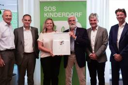 Kraus & Naimer unterstützt seit 40 Jahren das SOS-Kinderdorf