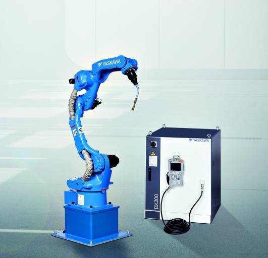 Die neue Steuerung DX200 für Motoman-Roboter von Yaskawa bietet über 120 anwendungsspezifische Funktionen.