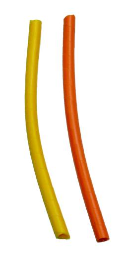 Gewebe- und Spiralschläuche in gelb oder orange sollten ständig spannungsführende Kabel kennzeichnen.