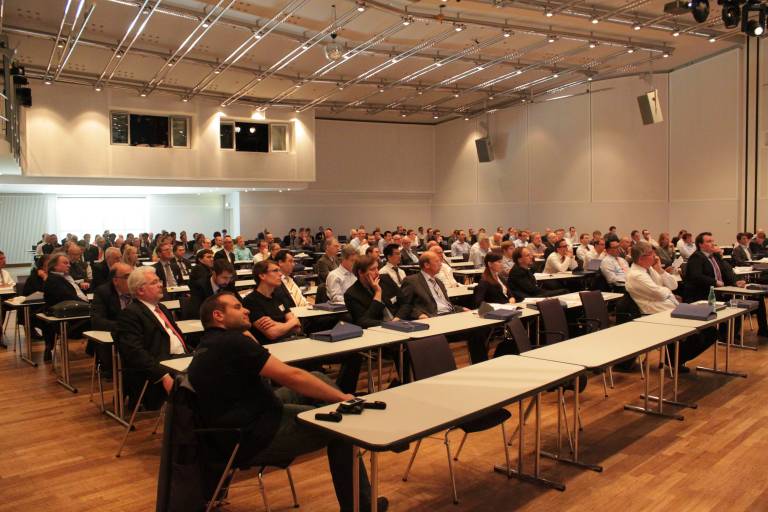 Etwa 230 Teilnehmer besuchten die NAFEMS-Regionalkonferenz 2014, die ebenfalls in Bamberg (D) stattfand.
