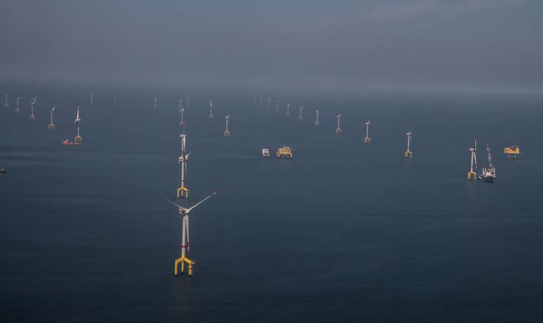 Diese Animation zeigt den fertigen Windpark „BARD Offshore 1“, der 80 Windkraftanlagen umfassen wird. (Fotos: BARD und Pilz)