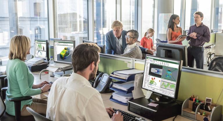 Simcenter von Siemens PLM Software ermöglicht Entwicklern vom Erstentwurf bis zur virtuellen Inbetriebnahme jeden Schritt durch Simulationen und Tests abzusichern und so ihre Entwicklungsziele besser und gleich im ersten Anlauf zu erreichen.