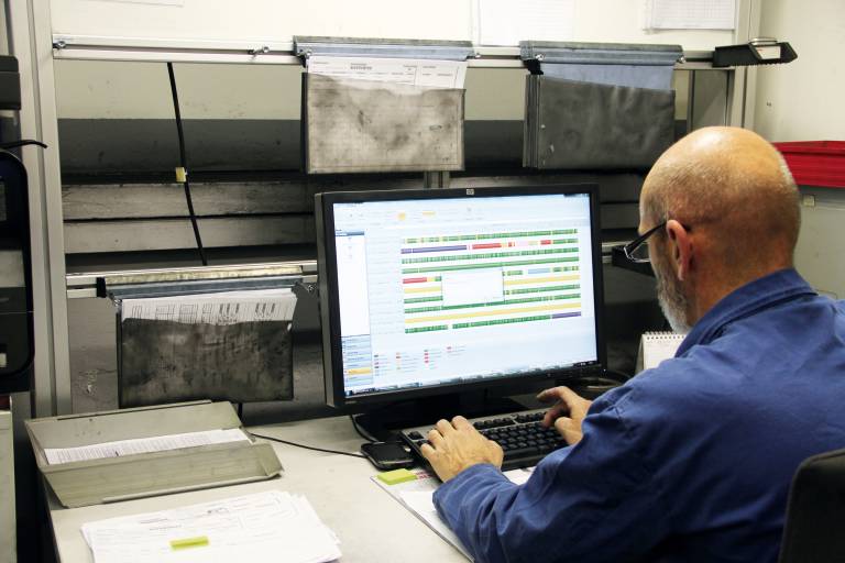 Die MES-Software von Proxia hilft Krenhof dabei, volle Transparenz über die Produktion zu erhalten und mit dem richtigen Maßnahmenmanagement einen KVP in der Fertigung zu erreichen. 