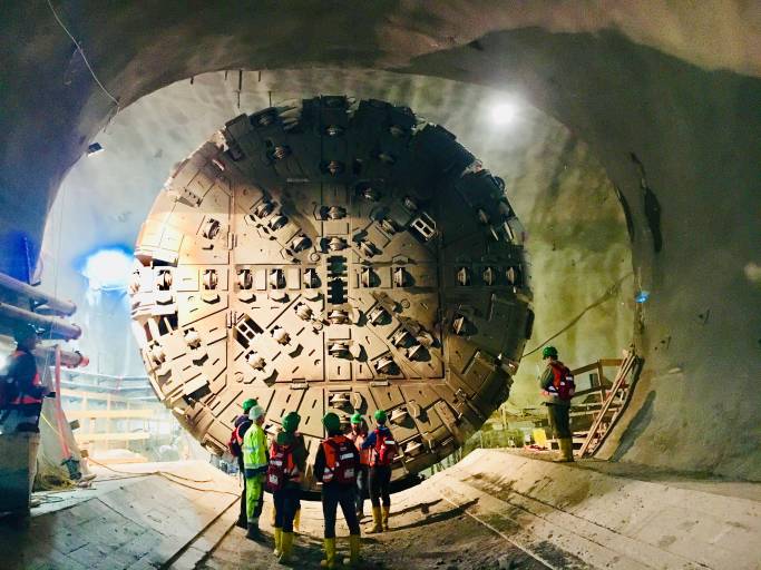 Semmering-Basistunnel: Zwei Tunnelbohrmaschinen arbeiten sich vom Fröschnitzgraben in Steinhaus am Semmering rund 9 km in Richtung Gloggnitz druch den Berg. (Bild: mayr® Antriebstechnik)
