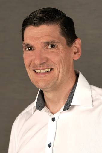 Dr. Ing. Arno Michelis ist seit 2002 einer der Geschäftsführer und Gesellschafter von simus systems.