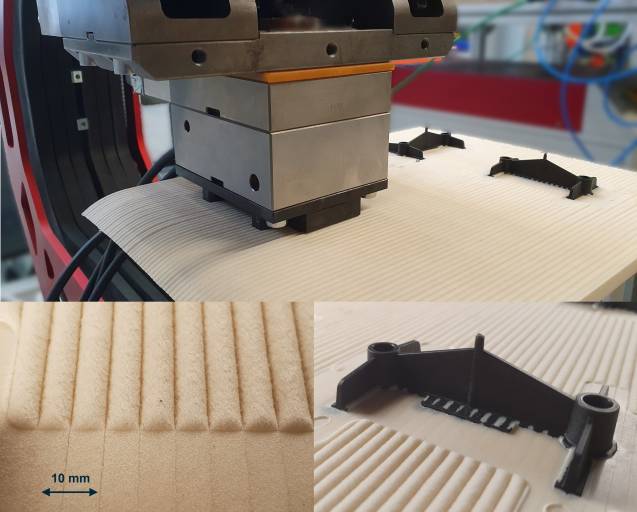 Überspritzen der 3D-gedruckten Strukturen (oben); Gegenüberstellung der 3D-gedruckten und der kompaktierten Oberfläche (unten links); aufgespritzte Rippenstruktur (unten rechts). (Bilder: Anybrid GmbH)