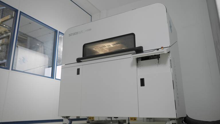 Mit insgesamt sechs H350 3D-Druckern von Stratasys positioniert sich Götz als führendes Serviceunternehmen für SAF™-Technologie in der Region EMEA.
