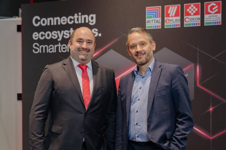 Sebastian Seitz, CEO von Eplan & Cideon und Dominic Kurtaz, Managing Director Eurocentral bei Dassault Systèmes (rechts), sind überzeugt: Mit der tiefen Integration von Eplan und der 3DEXPERIENCE-Plattform lässt sich die Prozesseffizenz gemeinsamer Kunden deutlich steigern. 