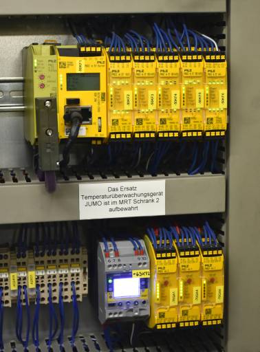 Pilz implementierte ein Brennermanagementsystem auf Basis der modular aufgebauten und bis zu SIL 3 und PL e TÜV-zertifizierten sicheren Kleinsteuerung PNOZmulti 2 Burner.