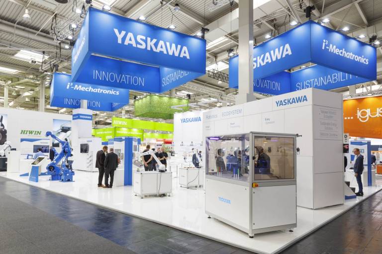 Zur Hannover Messe zeigt Yaskawa das Industrie-4.0-Konzept „i³-Mechatronics“ sowie Praxisanwendungen unter dem Dach dieser Plattform. (Bild: Yaskawa Europe)
