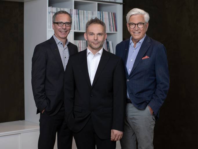 Unternehmensführung ergänzt (v.l.n.r.): Marc Stanesby, Christof Gerhardy, Stefan Schmersal.