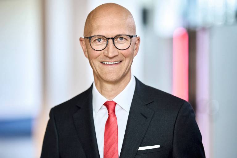 Ulrich Engenhardt ist seit 1. Juni 2023 neuer Chief Business Units Officer beim führenden Schaltschrank- und IT-Systemanbieter Rittal mit Sitz in Herborn. (Bild: Rittal GmbH & Co. KG)
