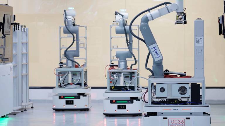Im Rahmen einer neuen Partnerschaft entwickeln ABB Robotics und XtalPi automatisierte Laborarbeitsstationen.