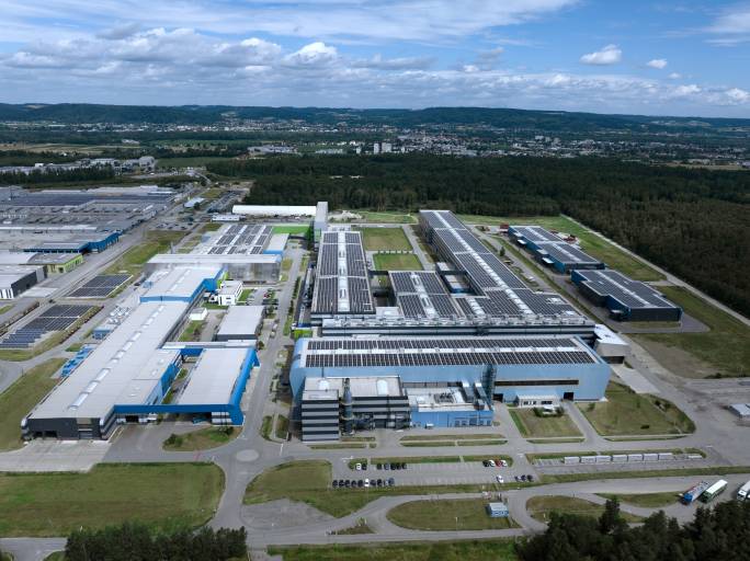 Die Amag betreibt am Standort Ranshofen eines der modernsten Aluminiumwalzwerke der westlichen Welt. (Bild: Amag)