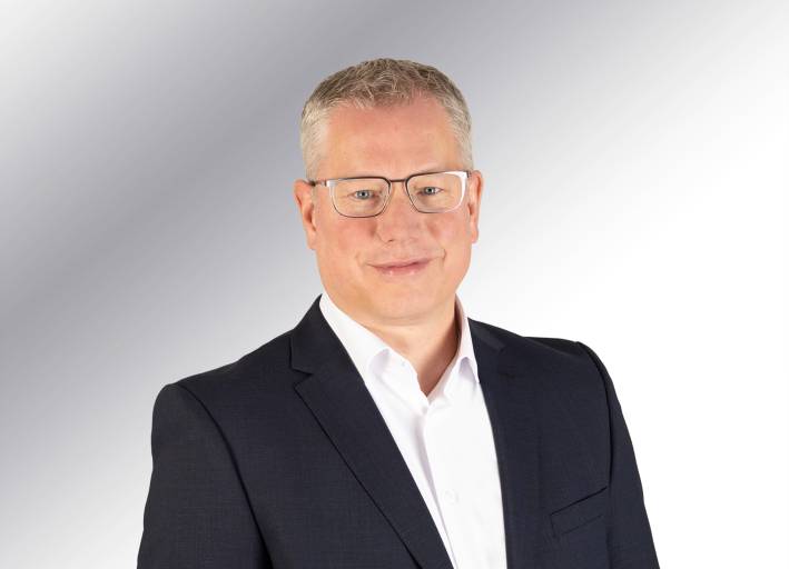 Christian Steinhage ist seit 1. November 2023 Geschäftsführer der naddcon GmbH. (Bild: Fotostudio BeWe – Stefanie Brehm)