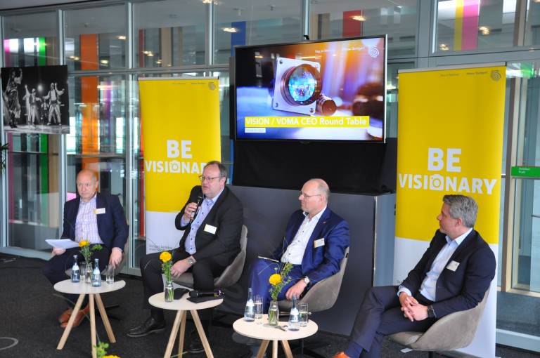 VISION / VDMA CEO Roundtable mit Vertreterinnen und Vertretern der der Baesler AG, der MVTec Software GmbH, der Teledyne GmbH sowie der VDMA-Fachabteilung Machine Vision. 