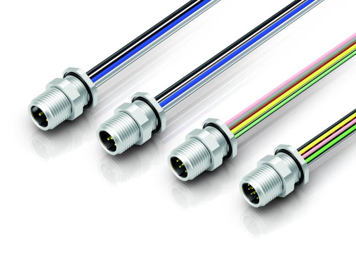 Ingenieure bei binder haben eine M12-Flanschstecker-Variante mit montierten Litzen entwickelt. 
